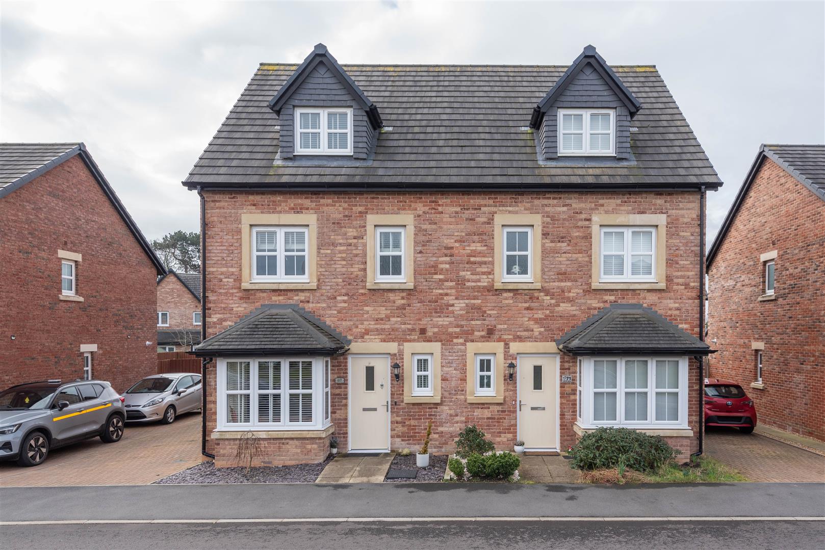 Larch Lane, Preston